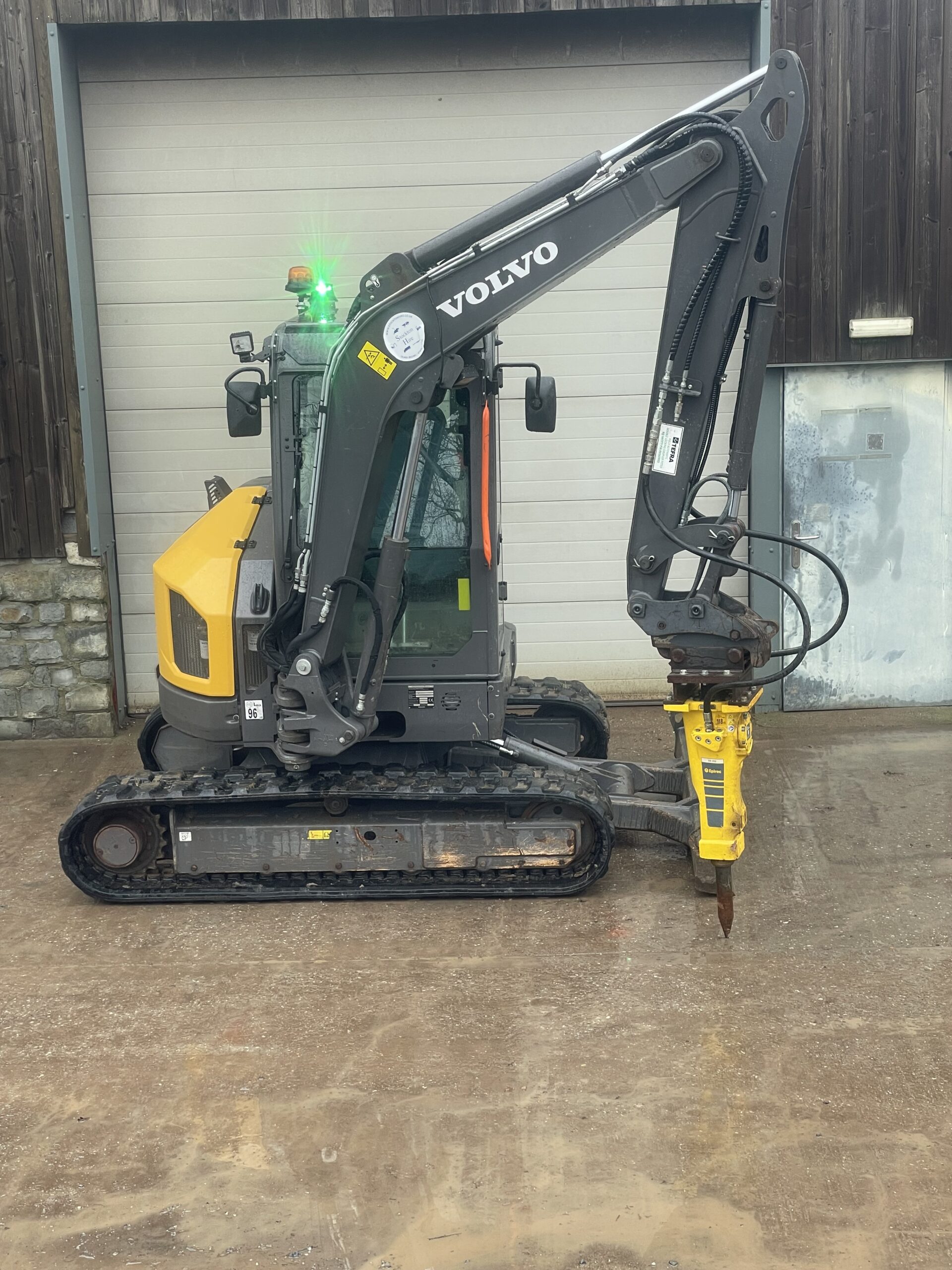 5 Ton Mini Digger & Concrete Breaker